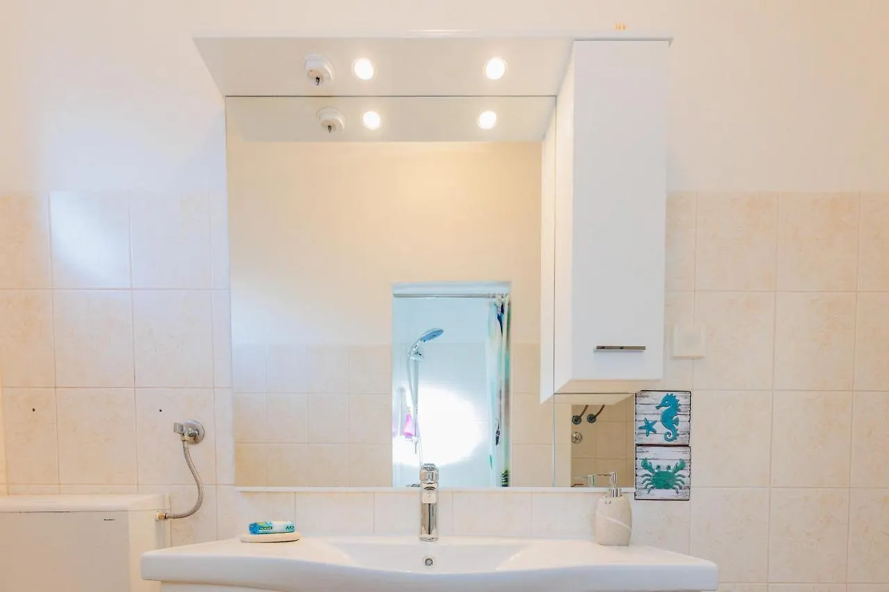Apartman Toni Zadar 0*,  Croatia